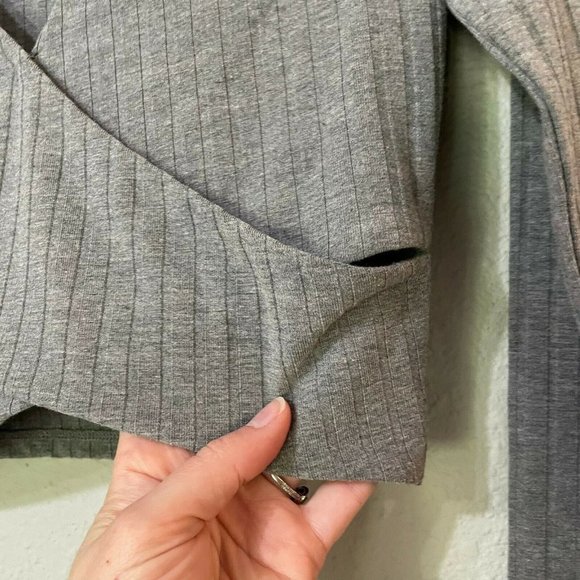 Sophie Rue Gray Long Sleeve Ribbed Sweater S - Picture 3 of 7
